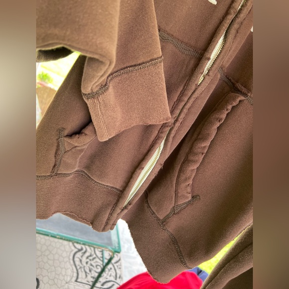Hollister Chocolate Brown Hoodie/Jacket with Embroidery Vintage Distressed new - Picture 3 of 9